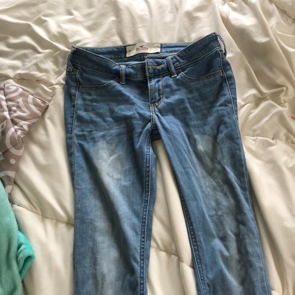 hollister jeans - Picture 1 of 3